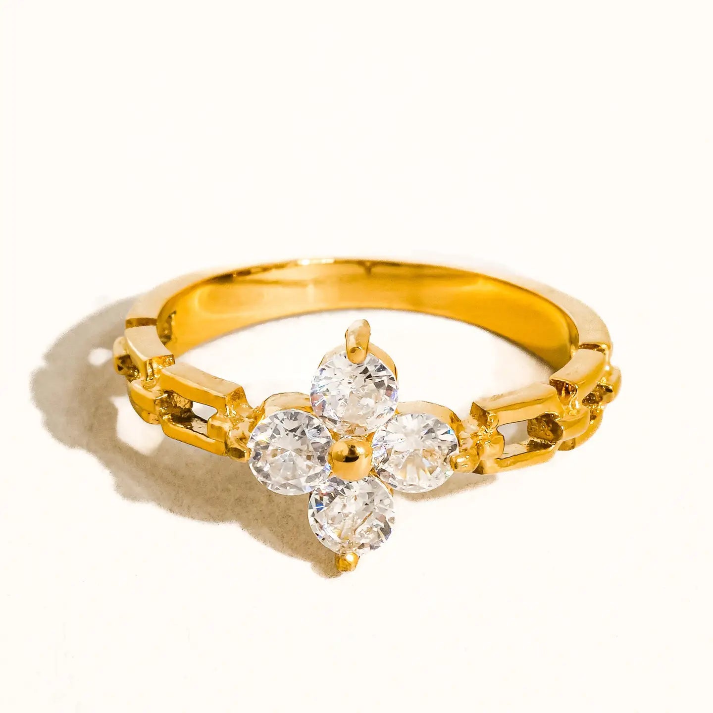 Finn Ring