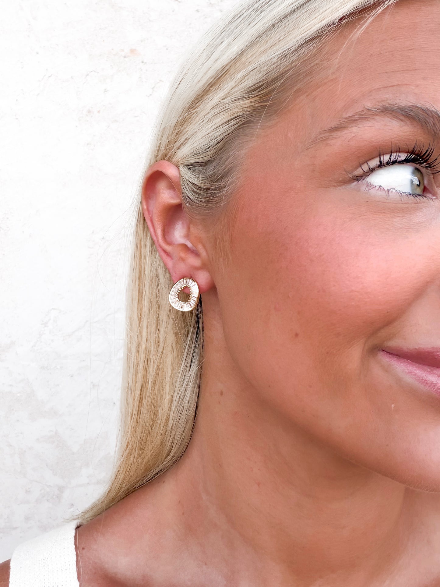 Chic Geometric Circle Drop Earrings