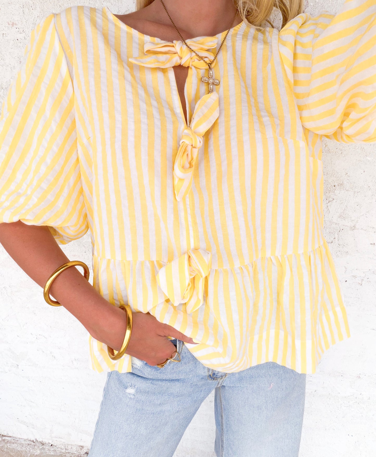 Sunshine Eyes Top